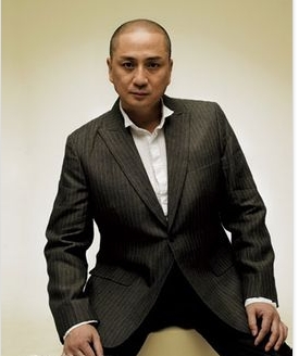 香港藝人湯鎮業、鐘淑慧出席南京匯城國際第三屆全球抗衰老發布會